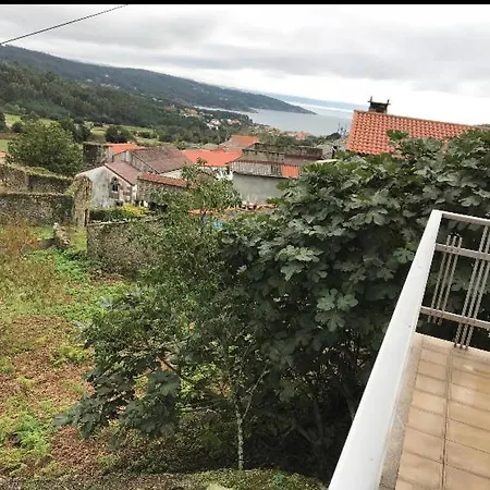 Casa De Campo En Sardineiro De Arriba * Finisterre